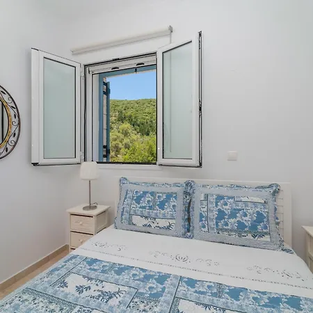 Violitzis * Neochori (Lefkada)