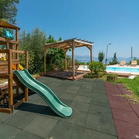 Violitzis Villa